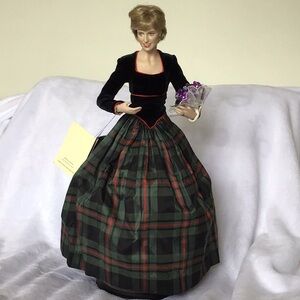 Franklin Mint Princess Diana Of Charm Porcelain 17 Inch Doll